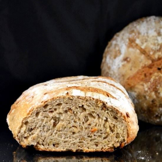 Bread with caramelized leeks