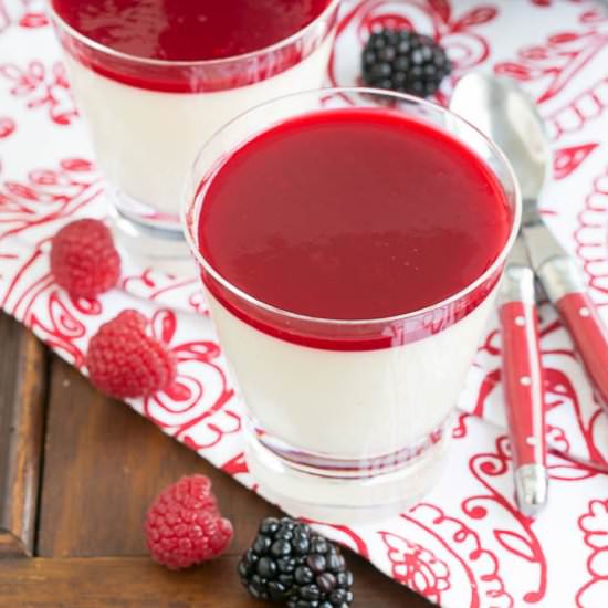 Vanilla Bean Panna Cotta