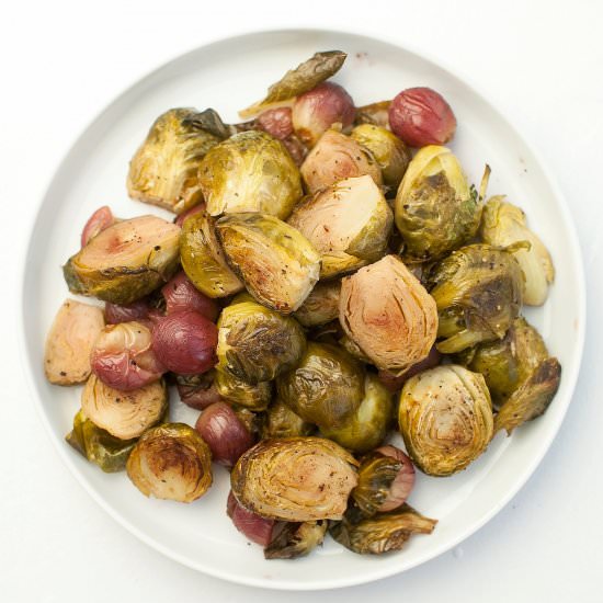 Roasted Brussel Sprouts and Grapes