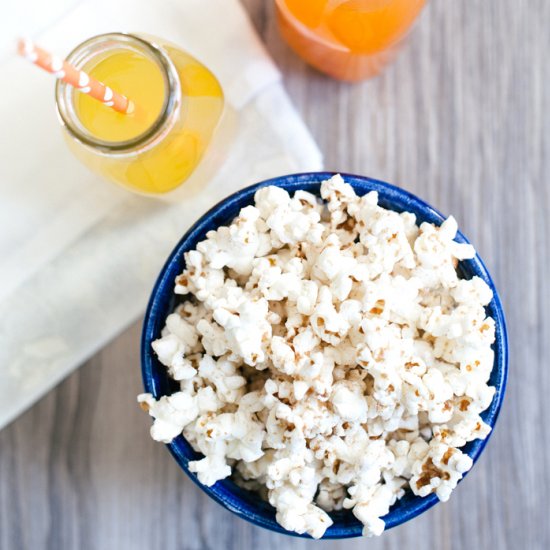 Sweet Coconut Popcorn with Cinnamon