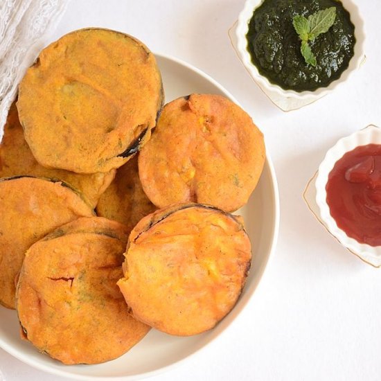 Aubergine Fritters | Bhaigan Bajji