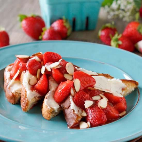 Strawberry Bruschetta