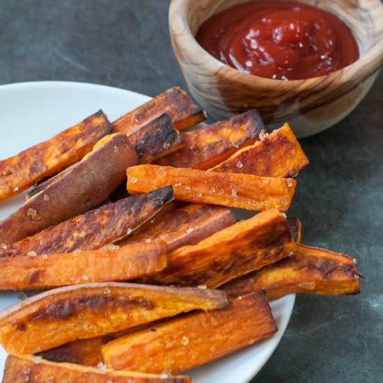 Easy Oven Baked Sweet Potato Fries