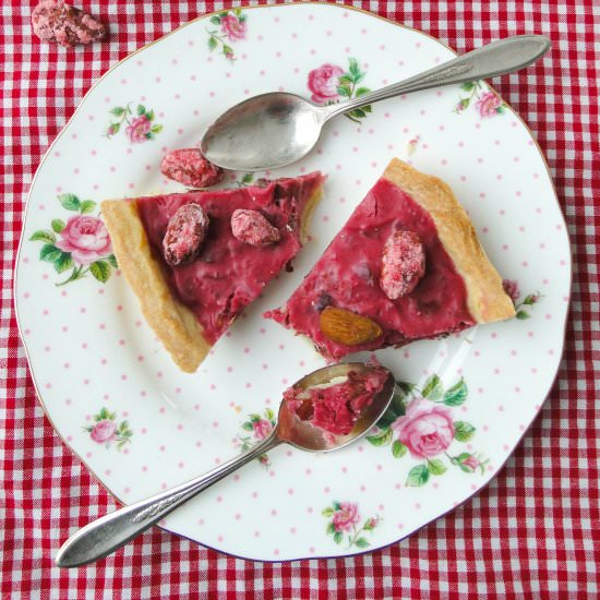 Pink Praliné Tart