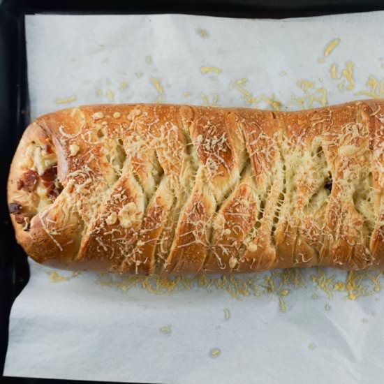 Bacon and Gruyere Breakfast Braid