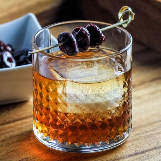 The Classic Manhattan Cocktail