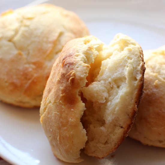 Fluffy Buttermilk Biscuits