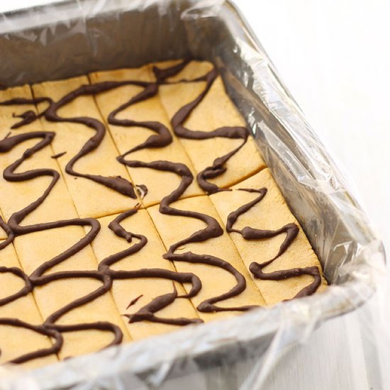 No-Bake Peanut Butter Protein Bars