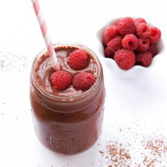 Valentine’s Day Vegan Chocolate Rasberry Smoothie