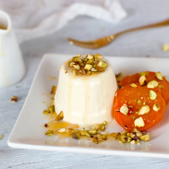 Burnt Honey Panna Cotta