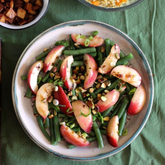 Grilled peaches and green beans