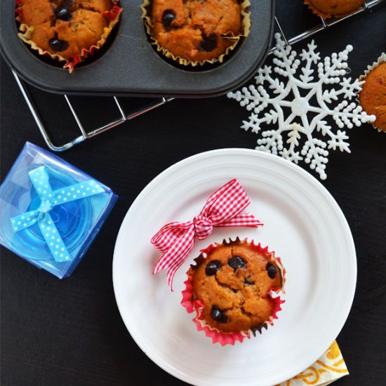 Eggless Papaya Choco Chips Muffins