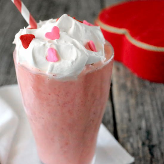 Red Velvet Cake Milkshake