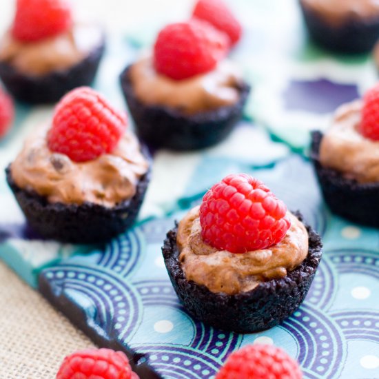 Mini Oreo Mousse Pies