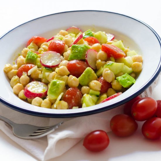 Healthy chickpea salad