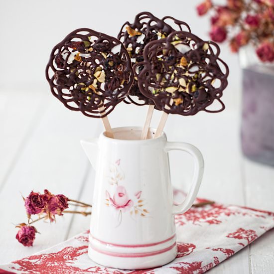 Chocolate-Lace Lollipops