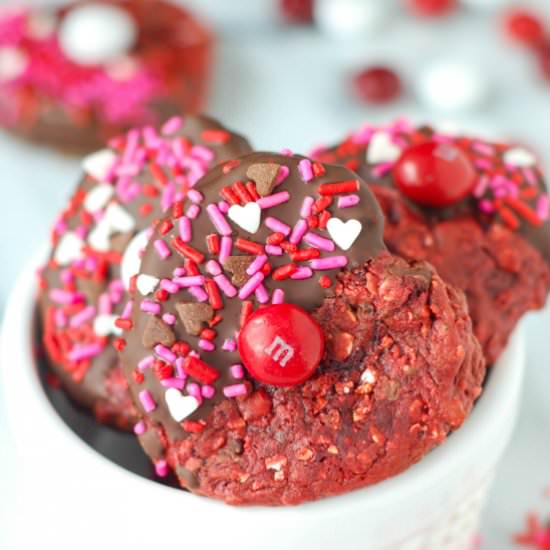 Red Velvet Oatmeal Cookies