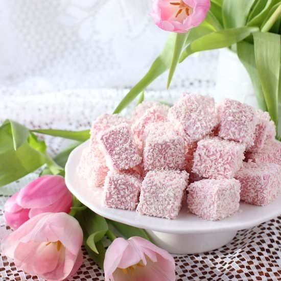 Raspberry Honey Marshmallows