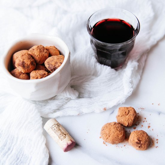 Red wine chocolate truffles