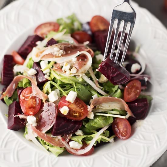 Prosciutto & Beet Arugula Salad