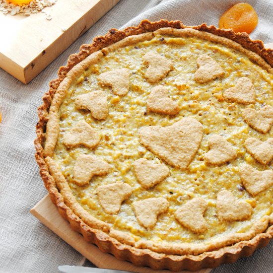 Rustic Oatmeal Tart with Apricots