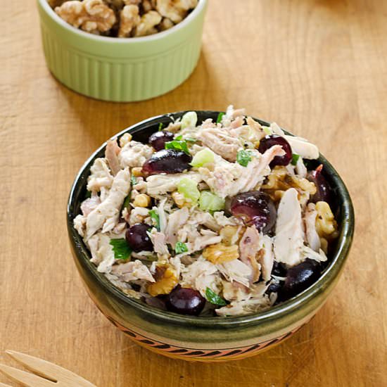 Chicken Salad with Grapes and Walnuts