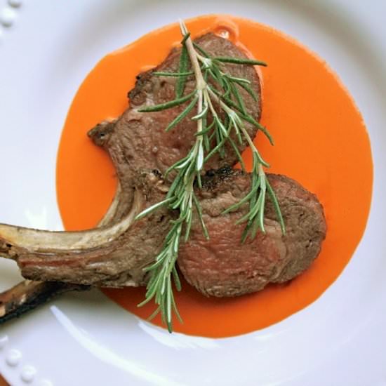 Rack of Lamb with Bell Pepper Sauce