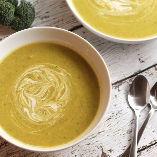 Vegan Cream of Broccoli Soup