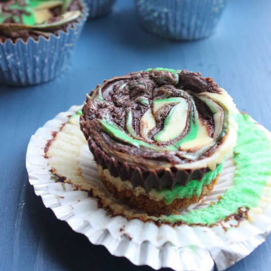 Mini Camo Chocolate Cheesecakes