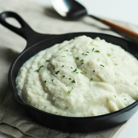 Creamy Cauliflower Alfredo Sauce