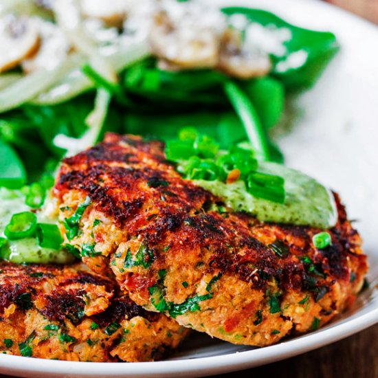 Salmon Cakes with Lemon Aioli