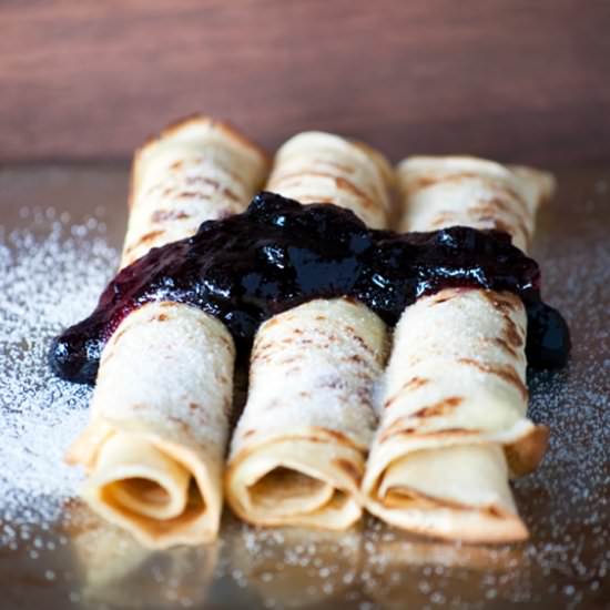 Crêpes (Romanian Clatite)