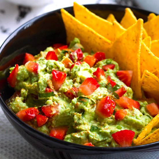 Chunky Strawberry Guacamole