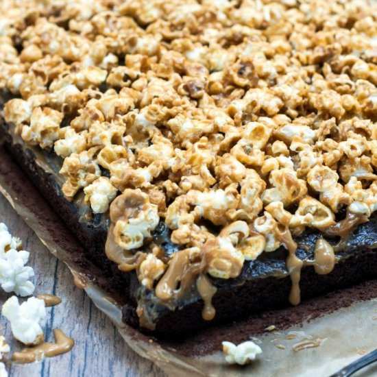 Brownie with Popcorn and Caramel