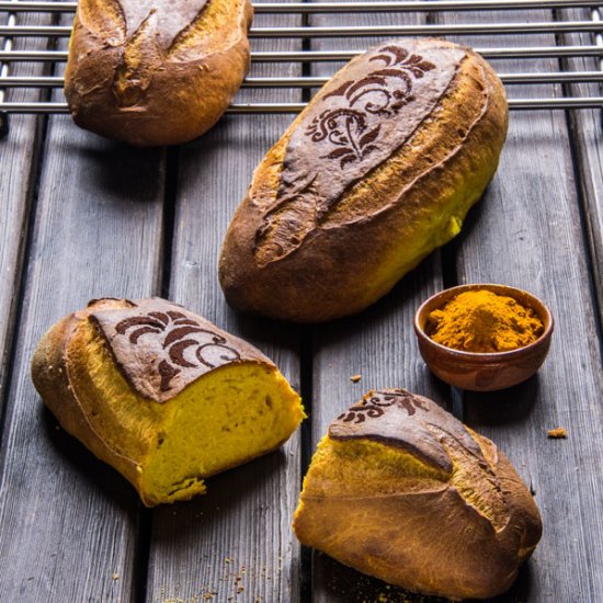 Curcuma Bread