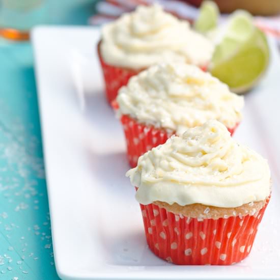 Mango Margarita Cupcakes with Mango