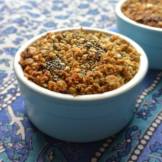 Ginger Apple Raisin Crumbles