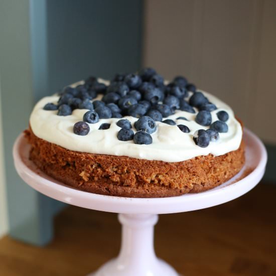 Hazelnut and Blueberry Cake