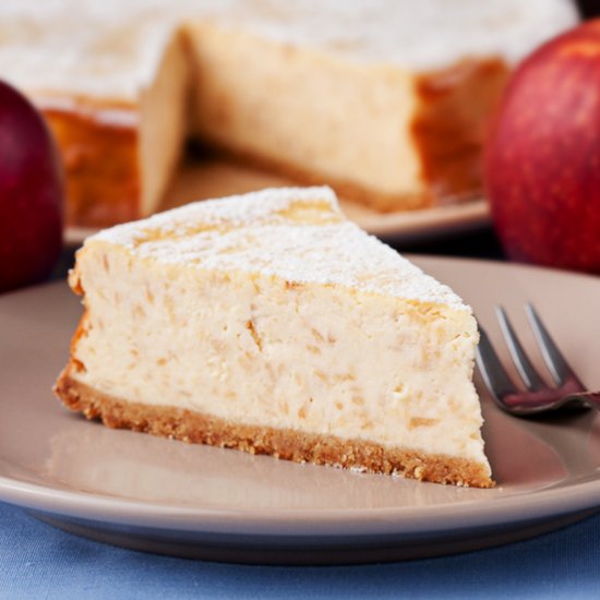 Apple cheesecake