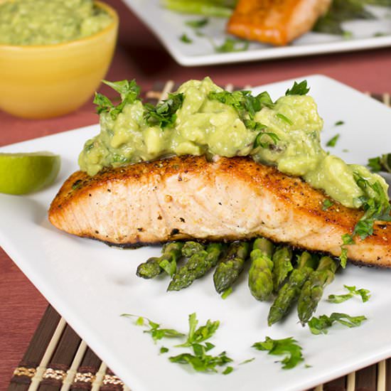 Seared Salmon with Spicy Salsa