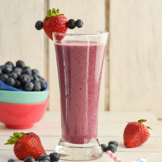 Mixed Berry Yogurt Coconut Smoothie