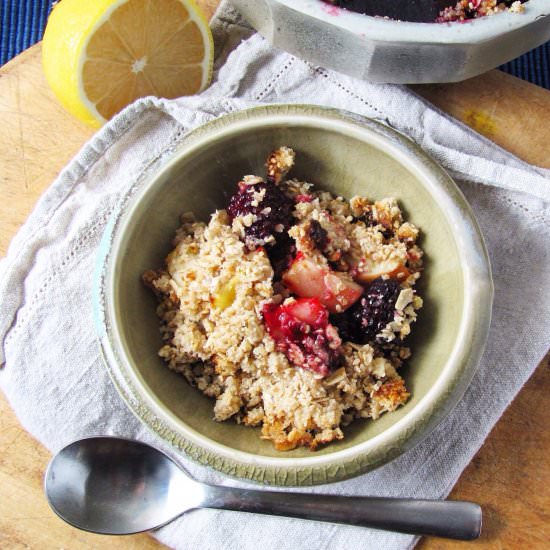 Blackberry Apple Crumble