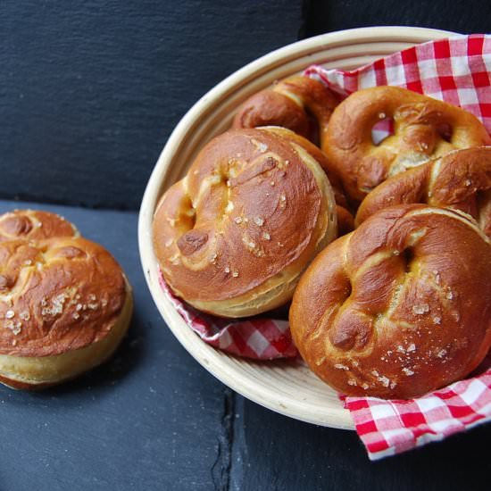 Soft Pretzels for Beginners