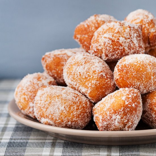 Quick and easy mini donuts