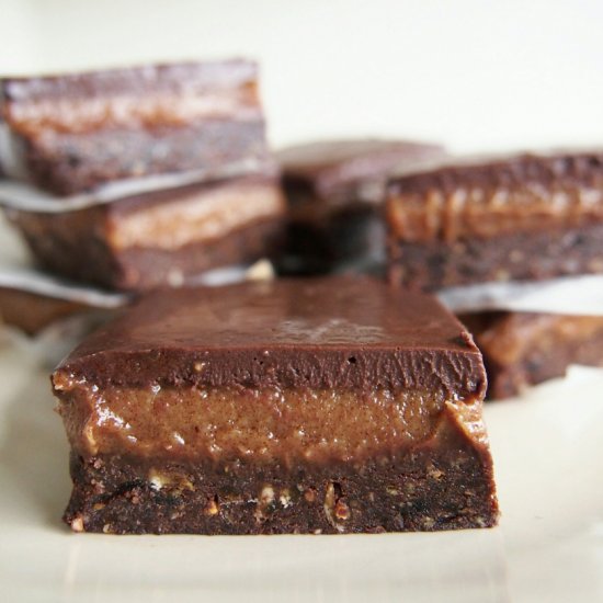 Raw Caramel Brownie Slice