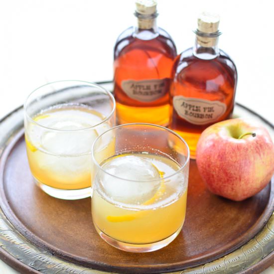 Apple Pie Bourbon Cocktail