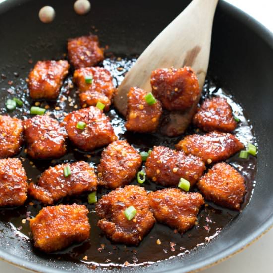 Baked Honey Sriracha Chicken