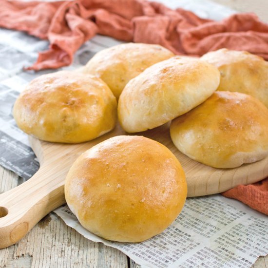 Siopao (Asian Filled Buns)