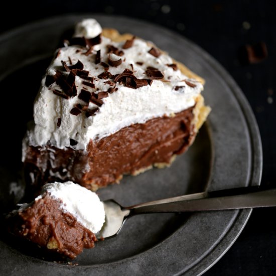 Homemade Chocolate Pudding Pie