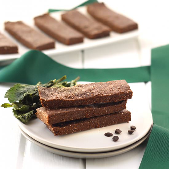 No-Bake Mint Chocolate Protein Bars